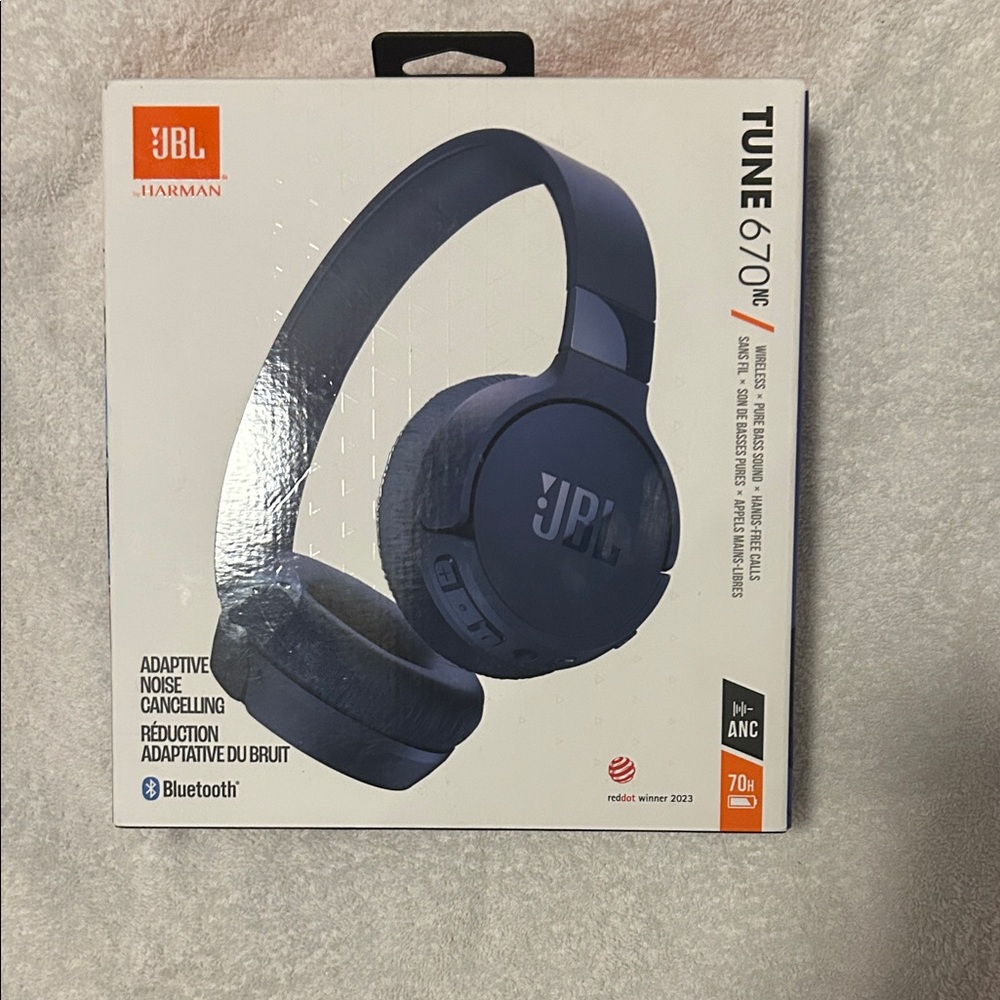 JBL Tune 670NC On-Ear Headphones - Black